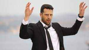 8,308 followers · personal blog. La Ce OrÄƒ Incepe Episodul 2 Din Sezon 3 Al Serialului Vlad Pe Pro Tv Impact