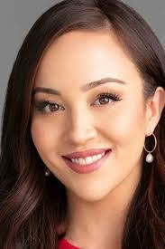 Mia Villanueva's Instagram, Twitter & Facebook