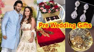 Budding actress isabelle kaif on thursday shared the first look of her upcoming film 'suswagatam khushaamadeed' with actor pulkit samrat, and social media could not stop noticing how much she resembles her sister, bollywood star katrina kaif. Salman Khan Reaction On Katrina Kaif Sister Isabelle Kaif First Movie Suswagatam Khushamdeed Youtube