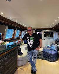 Robert geiss' own siar moschini yacht, indigo star leaving fort lauderdale, florida. Auf Betruger Reingefallen Die Geissens Klauen Eigenes Boot Promiflash De