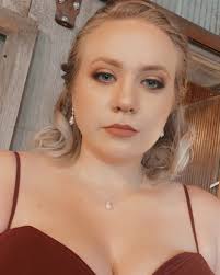 Talia Johnson (@narwhalzrreal) • Instagram photos and videos