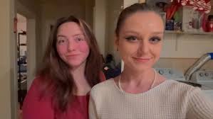 Mae Ohara's Instagram, Twitter & Facebook