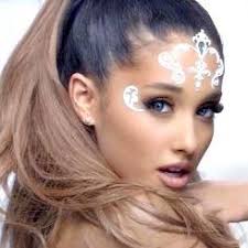 Mia Hale. (@QUEENSHEW0LF) • Facebook