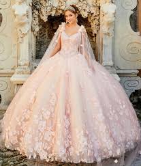Unsere dienstleistungen im bereich zahnimplantate. Www Quincedresses Com Compartio Una Foto En Instagram Sneak Peek Fall 2020 Quinceanera Dresses Pink Quinceanera Dama Dresses Light Pink Quinceanera Dresses