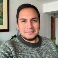 Daniel Bustinza's Instagram, Twitter & Facebook