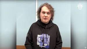 Юрий хованский — видеоблогер, рэпер, телепродюсер, режиссёр, с июня 2019 года — помощник депутата госдумы василия власова. 1ub0jwuibg2kim
