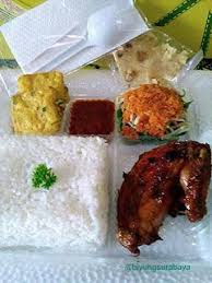 Ikan asin sendiri ialah wujud olahan dari ikan, baik itu khasiat ikan laut atau ikan air tawar. Jasa Catering Surabaya Nasi Kotak Di Surabaya Makanan Dan Minuman Ide Makanan Makan Siang