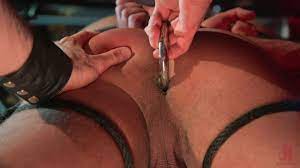 Gay men smashing the ass in scene of BDSM gay porn - Hell Porno