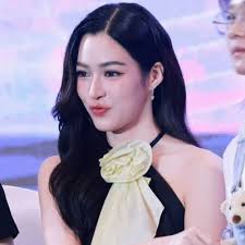 Michaela Hardin (@MichaelaHardin)