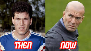Zinedine zidane, 18 meter uit, kijkend en wachtend, past zijn lichaam aan en maakt in één vloeiende beweging pirouettes. Zinedine Zidane Zizou Before And After Youtube
