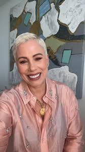 Es facil hacer leñas del arbol caido ! #fyp #universo #sonreirsiempre #Dios  #vivir #amar #vivir #fyp