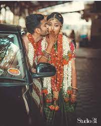 51 Thumping Wedding Photography Poses For Couples To Give A Perfe Indian Wedding Photography Couples Indian Wedding Photography Poses Wedding Photography India