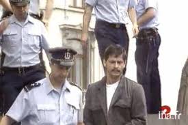 Ce qui lui fait dire qu'aujourd'hui, marc dutroux «est beaucoup plus en danger qu'il n'est dangereux». Marc Dutroux Peut Il Aussi Etre Libere