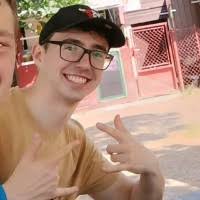 300+ Profile mit dem Suchbegriff „Strachota“