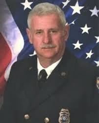 Lonnie E. Knapp Sr., age 76, passed away Monday July 25th at IU Health  Bloomington Hospital peacefully surrounded by family. He was born