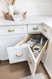 24 Amazing Corner Cabinet Storage Ideas For The Best Kitchen Kitchen Design Small Kitchen Cabinet Storage Small Kitchen Storage