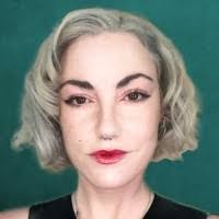 Laurie Trahan's Instagram, Twitter & Facebook