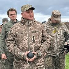 Ucraina, chi è Valery Zaluzhny: il possibile sfidante di Zelensky