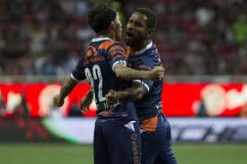 Por su parte, el puebla buscará continuar con su gran arranque de torneo en el que goleó al mazatlán fc y empató ante el cruz azul. Video Resultado Resumen Y Goles Chivas Vs Puebla 1 3 Jornada 15 Torneo Clausura 2019