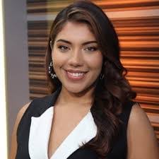 Victoria Lara's Instagram, Twitter & Facebook