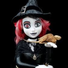 Madame, Sculpture by Nancy Cardinal