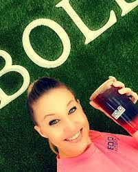 Tabitha Sisk's Instagram, Twitter & Facebook