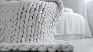 What kind of knitting needles do they use? How To Knit A Blanket With Straight Needles