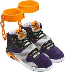 Adidas' unternehmenswebsite informiert umfassend über untenehmensnachrichten, meldungen für investoren, unseren nachhaltigkeitsansatz und über karrieremöglichkeiten bei adidas. Adidas Cancels Its Shackle Shoes The Two Way Npr