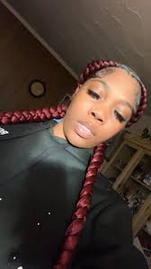 Don't own the rights to this song.. my girl did her own hair. She did that…  whoop whoop