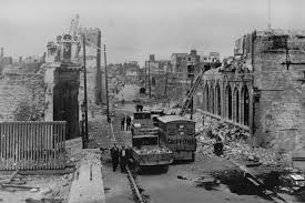Thousands of exeter residents have spent a second night away from their homes following the controlled detonation of a second world war bomb. Exeter Blitz Dramatic Pictures Show The True Devastation Caused During The Bombing Raid Devon Live