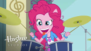 Count on pinkie pie to pump up the party and the beat! My Little Pony Equestria Girls Rainbow Rocks Exclusive Short Pinkie On The One Youtube