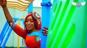 Check out fauziya's art on deviantart. 5xjyrxxjhzlhrm