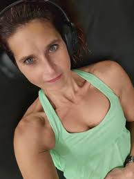 April Mitchell, Pre-Licensed Professional, Indianapolis, IN, 46256