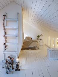Idees De Decoration Pour Votre Salle A Manger Diningroom Designdecoration Inspiration Lyon Canne Idee Deco Mezzanine Deco Grenier Deco Chambre Sous Comble