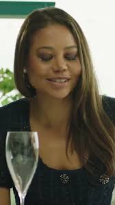 Quickfire Questions with #TeaForTwo guest Emma Thynn, Marchioness of Bath!  🙌