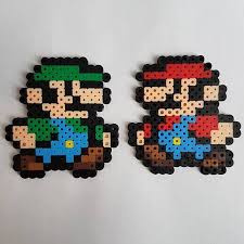 C Est Un Moi Mario Et Luigi Coup De Pied Arriere Aux Freres Plombier Original Votre Princesse Peu Hama Beads Design Hama Beads Patterns Hama Beads Mario
