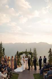 This Elegant Aspen Wedding At The Little Nell Has The Most Breathtaking Backdrop Junebug Weddings Colorado Wedding Venues Outdoor Wedding Venues Aspen Wedding