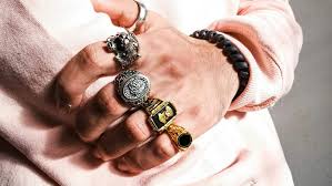 Collier en or élégant pour homme