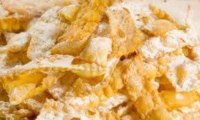 Download 259 chiacchiere images and stock photos. Carnevale Ma Voi Dite Frappe Bugie O Chiacchiere Ecco Il Dolce Dai Mille Nomi La Repubblica