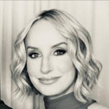 Prince Harry and Meghan Markle watching Game 4 at Dodger Stadium 🤩