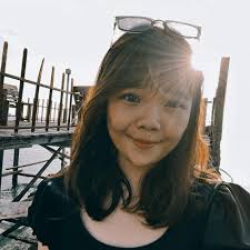 8TV本地最霸- Eric周兴哲将带着他个人第二张全创作专辑《爱，教会我们的事》亲临节目现场细聊音乐旅程和创作点滴。  钟盛忠和钟晓玉也来到节目现场与大家分享全新单曲《想你的时候》的点滴。 大牌爆料：Mayjune 陈美君