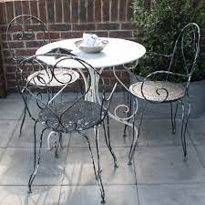 Frequently made of wood, metal and bentwood, all bistro chairs available were constructed with great care. Vintage French Bistro Set Www Designvintage Co Uk Patio Furnishings Patio Furniture Outdoor Patio Set
