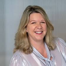 Victoria Symons's Instagram, Twitter & Facebook