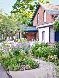 Street Side Gardens Inspirational Lawnless Front Yards Small House Landscaping Front Yard Design Front Garden Design