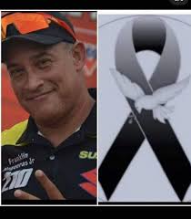 Fallece Franklin Nogueras, “El Rey del Motocross Dominicano” SANTO  DOMINGO.-Franklin Nogueras, reconocido como “El Rey del Motocross  Dominicano”, falleció este miércoles informaron diversas fuentes  relacionadas a este deporte. “Triste noticia la que