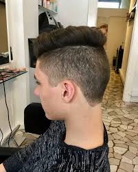 A short crop with a fringe is one of the coolest short hairstyles for men. 15 Best Short Hairstyles For Men With Straight Hair 2021 Trends