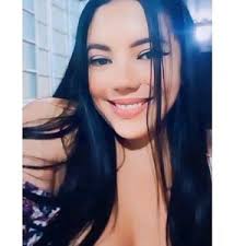 Nayara Santos (@npartedigital)