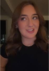 Madison Hawks's Instagram, Twitter & Facebook