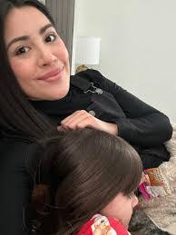 Daisy Guardado's Instagram, Twitter & Facebook