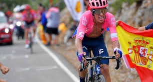 Rigoberto uran is a professional cyclist from urrao, antioquia, colombia. Sztjtaq1yxg Um